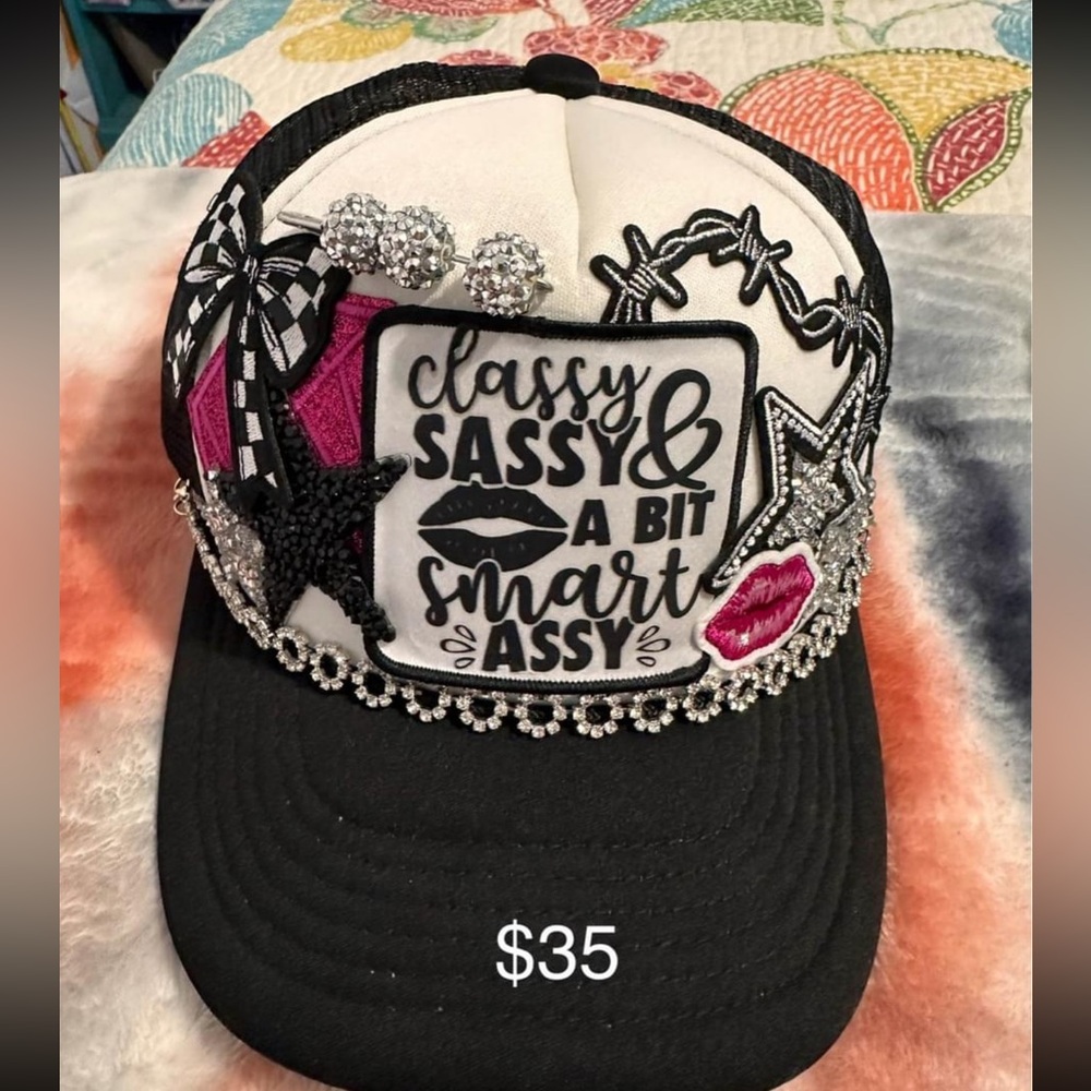 Trucker hat